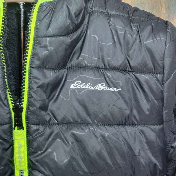 EDDIE BAUER Deer Harbor Reversible Hooded Puffer Jacket Black Kids size S (7/8) - Picture 3 of 13